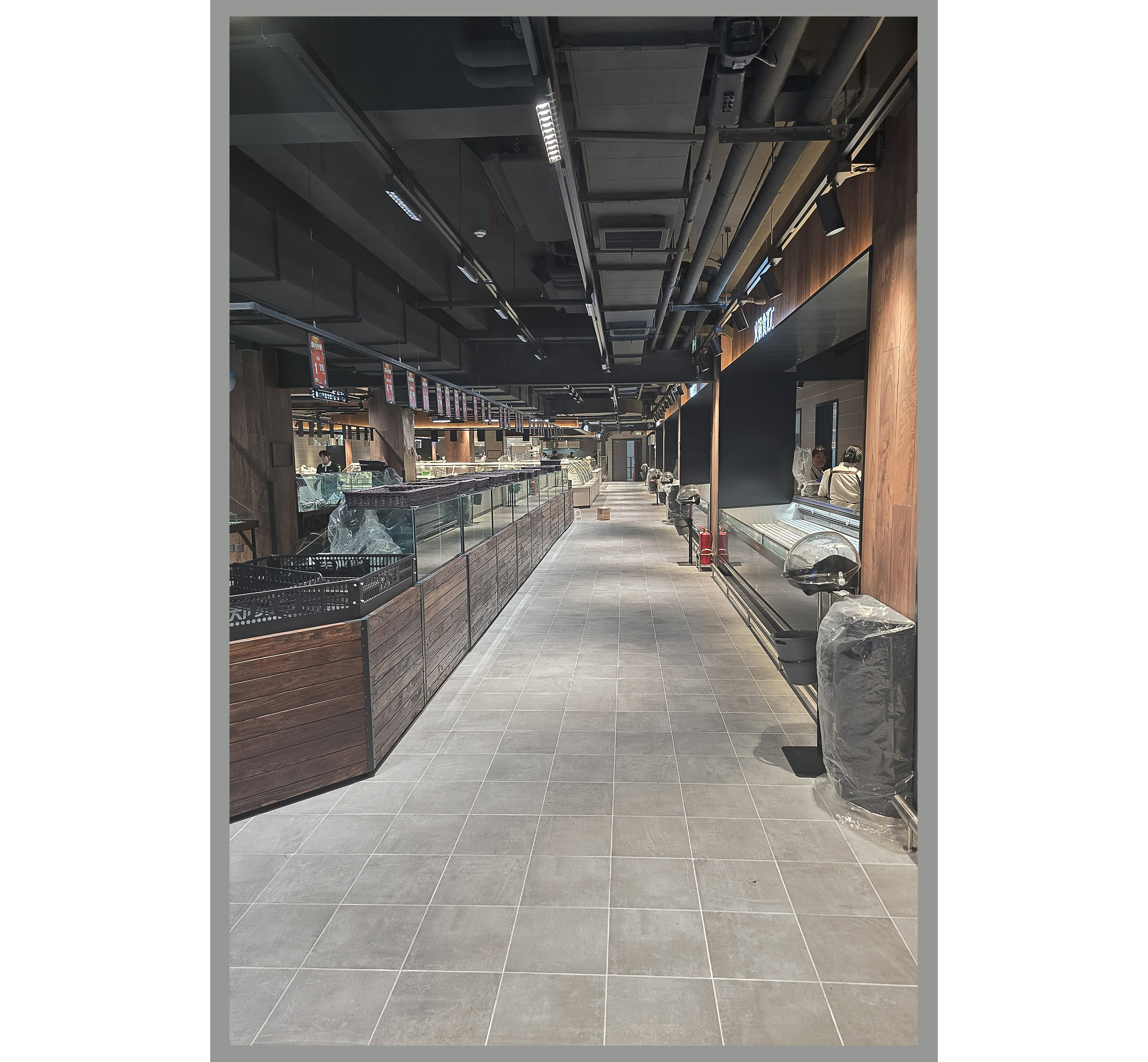 ����-��4